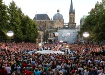 NetAachen-Domspringen: 10 Jahre Weltklasse-Leichtathletik in Aachen